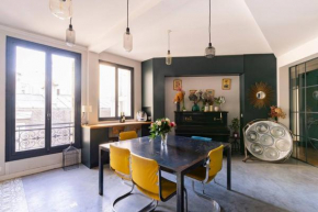 Family apartment center paris 8th- by AskMeFrance